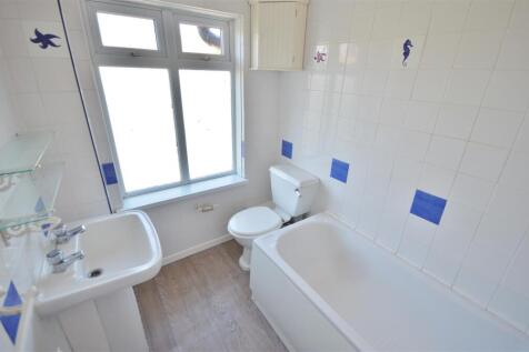 BATHROOM SUITE