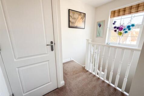 SECOND FLOOR LANDING