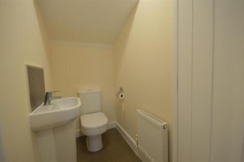 DOWNSTAIRS CLOAKROOM