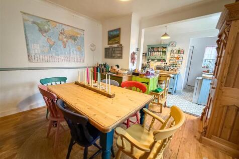 DINING AREA VIEW