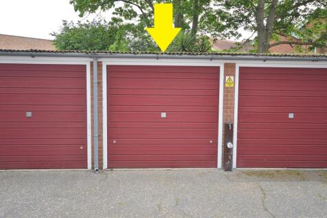 GARAGE ONE