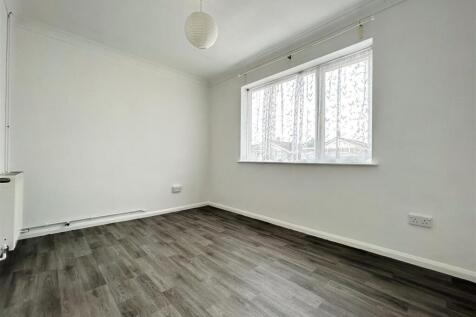 RECEPTION ROOM (DOWNSTAIRS)