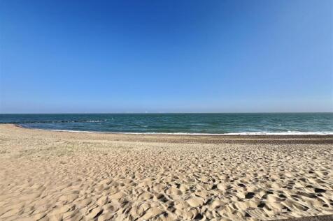 BEACH TO FRONT