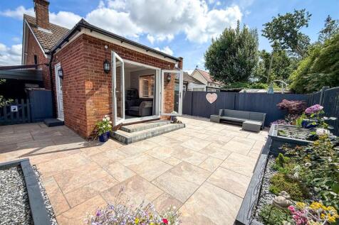 OUTSIDE - REAR
