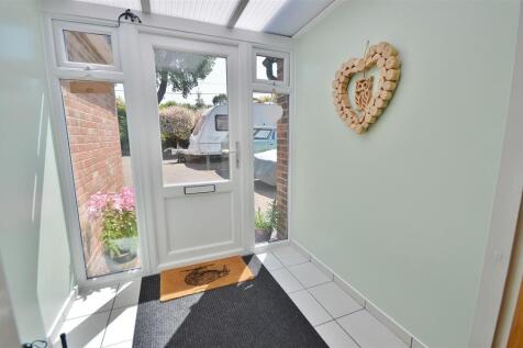 ENTRANCE PORCH