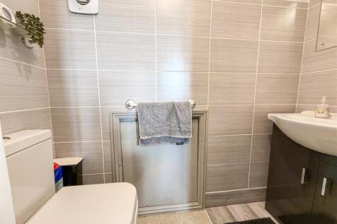 EN-SUITE W.C