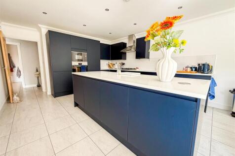 KITCHEN AREA VIEW