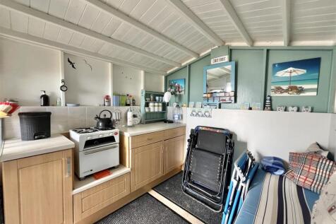 INTERNAL VIEW OF BEACH HUT