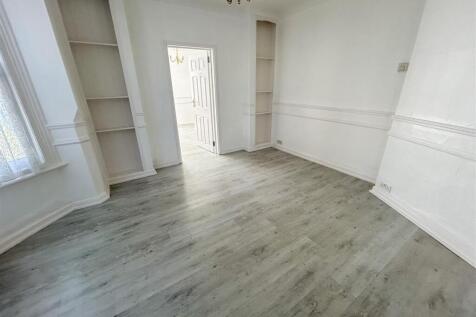 DINING ROOM/BEDROOM THREE