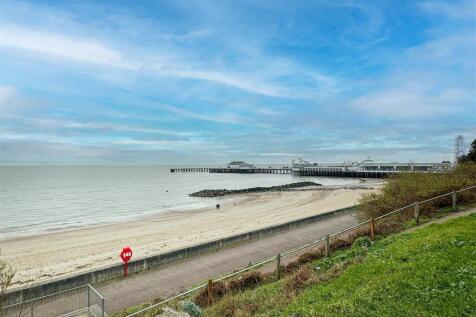 CLACTON SEA FRONT