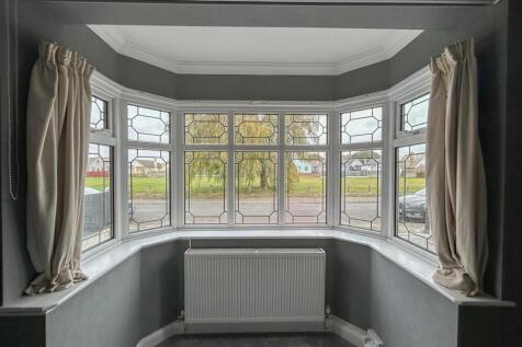 ALTNERATIVE VIEW OF LONGE/DINER