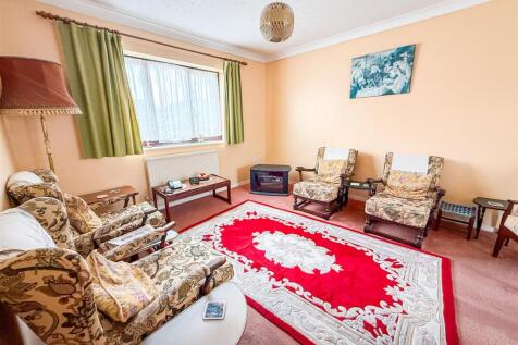 LOUNGE AREA VIEW