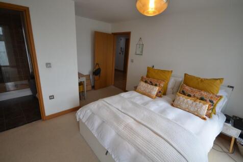 Bedroom No Beds