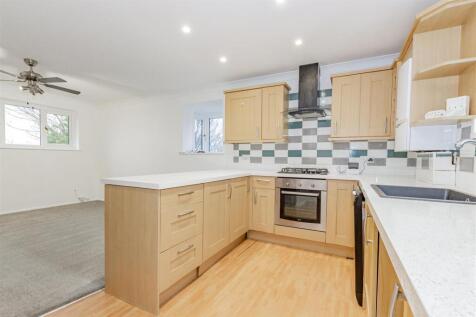 Lounge/Kitchen