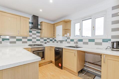Lounge/Kitchen