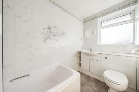 En-Suite bathroom