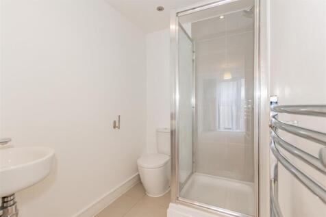 En-Suite Shower