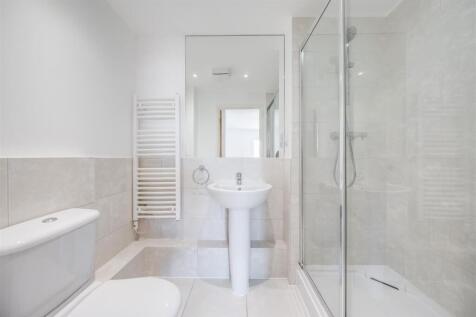 En-Suite Shower