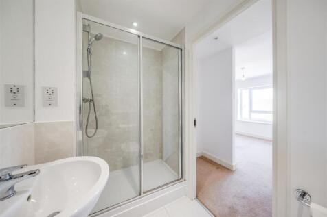 En-Suite Shower