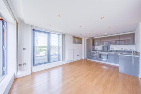 Lounge/Kitchen
