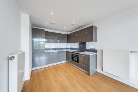 Reception/Kitchen