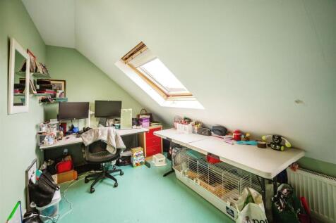 Bedroom 5.JPG