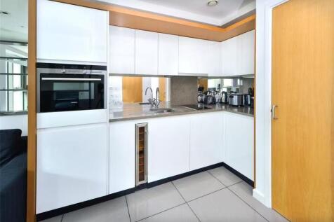 5.04 kitchen.jpg
