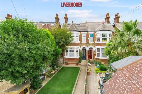 Front Garden.jpg