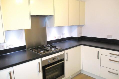 Kitchen 2.JPG