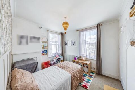 Bedroom.jpg