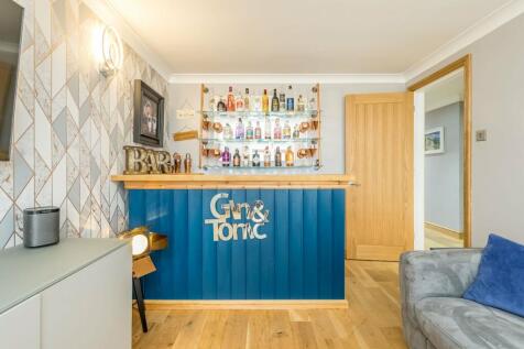 Dining/Sitting Room