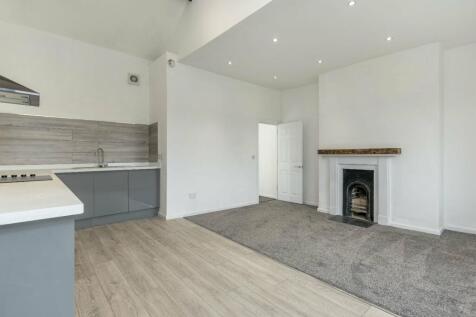 Living / Kitchen
