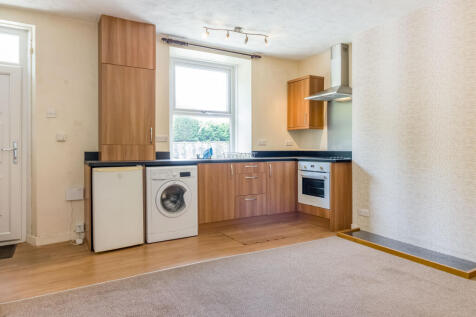 Living Room/Kitchen