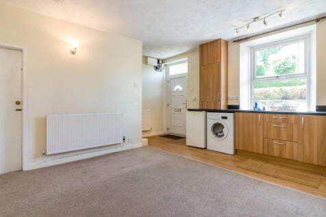 Living Room/Kitchen