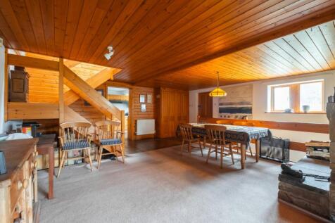 Living / Dining Room