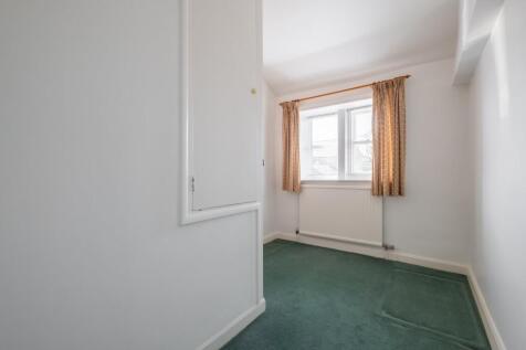 No 21 - Bedroom 3