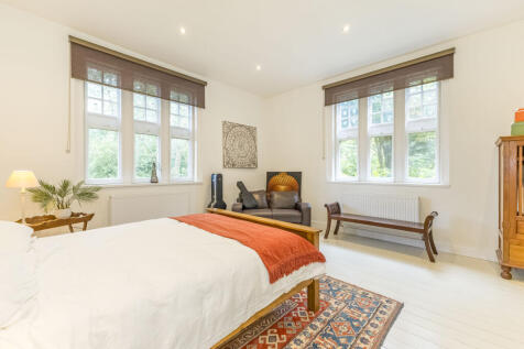 Guest Bedroom 4