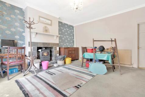 Dining/Sitting Room