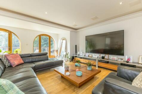 Games Room/Lounge