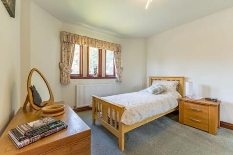 Bay Bedroom 3