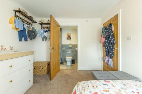 Office/ Bedroom 3