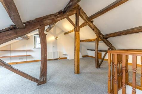 Attic Bedroom 4