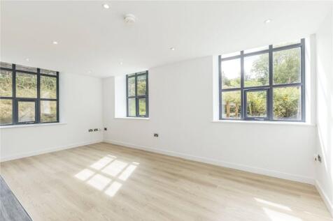 Living / Kitchen