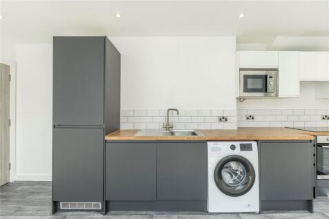 Living / Kitchen