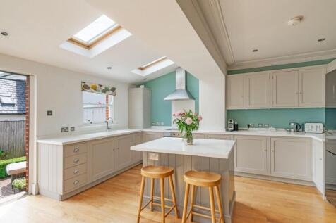 Kitchen/Breakfast