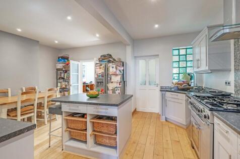Kitchen/breakfast