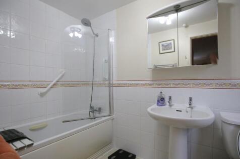 Ensuite bathroom