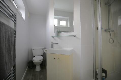 Ensuite shower room