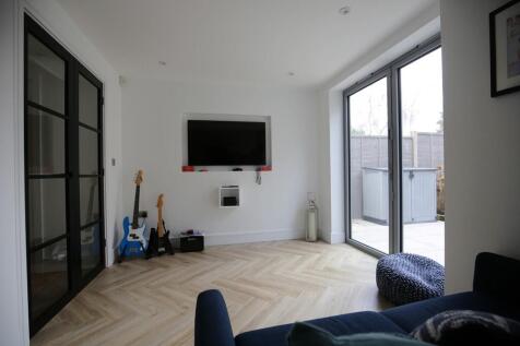 Family rm/snug area