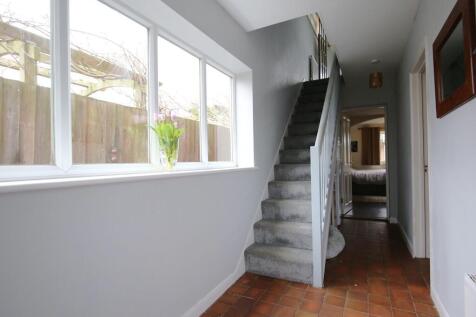 Annexe/studio hall